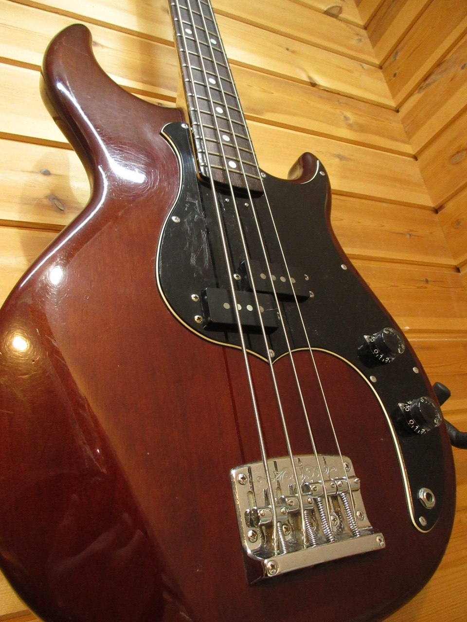 YAMAHA BB-800（ビンテージ）【楽器検索デジマート】