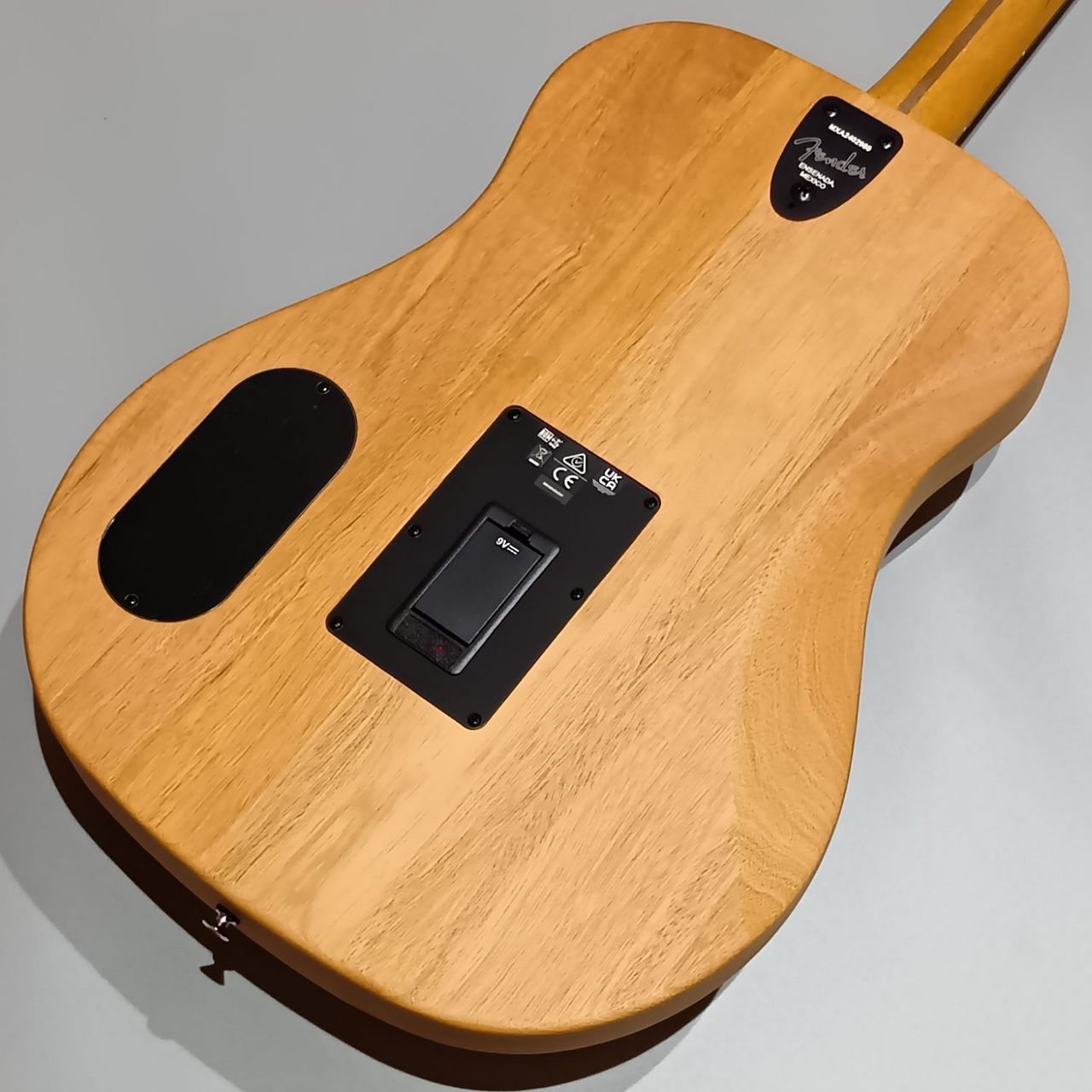 Fender Highway Series Dreadnought Natural エレアコギター 薄型
