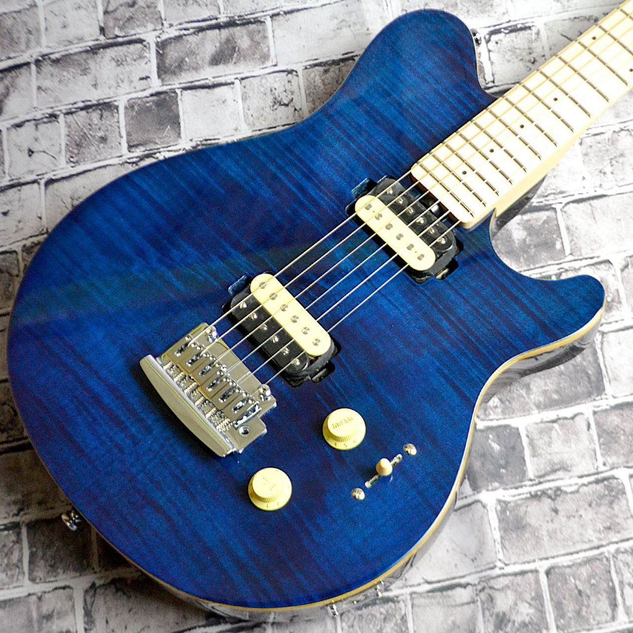 新品STERLING by MusicmanSUB AX3FM-M1 NBL値下 Sterling by MUSIC MAN SUB AX3FM-M1 NBL【現物画像】（新品/送料無料