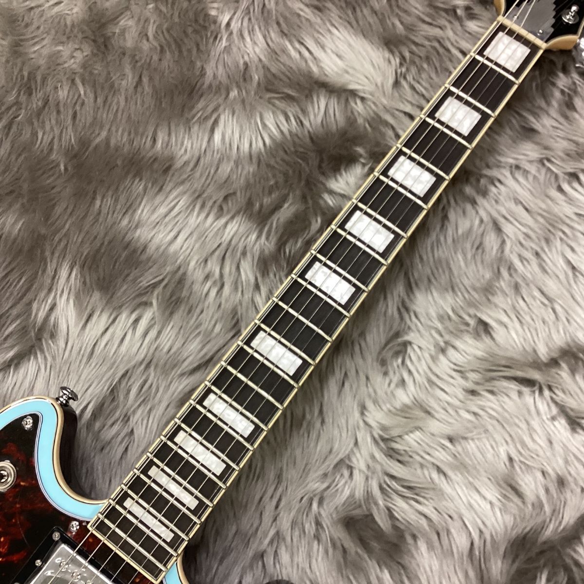 D'Angelico Premier Brighton エレキギター（B級特価/送料無料