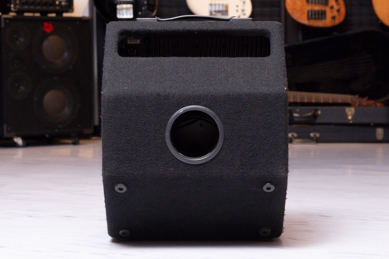 Hartke HA1200 Kickback 12【GIB横浜】（中古）【楽器検索デジマート】