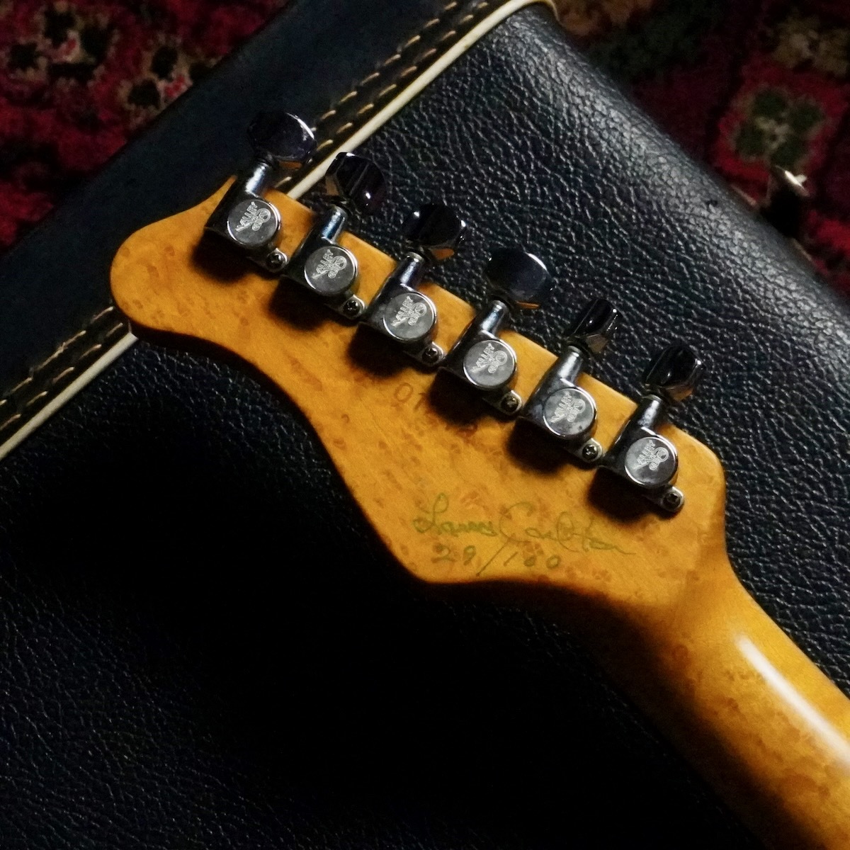 Valley Arts Standard Pro USA Larry Carlton First 100 Signed