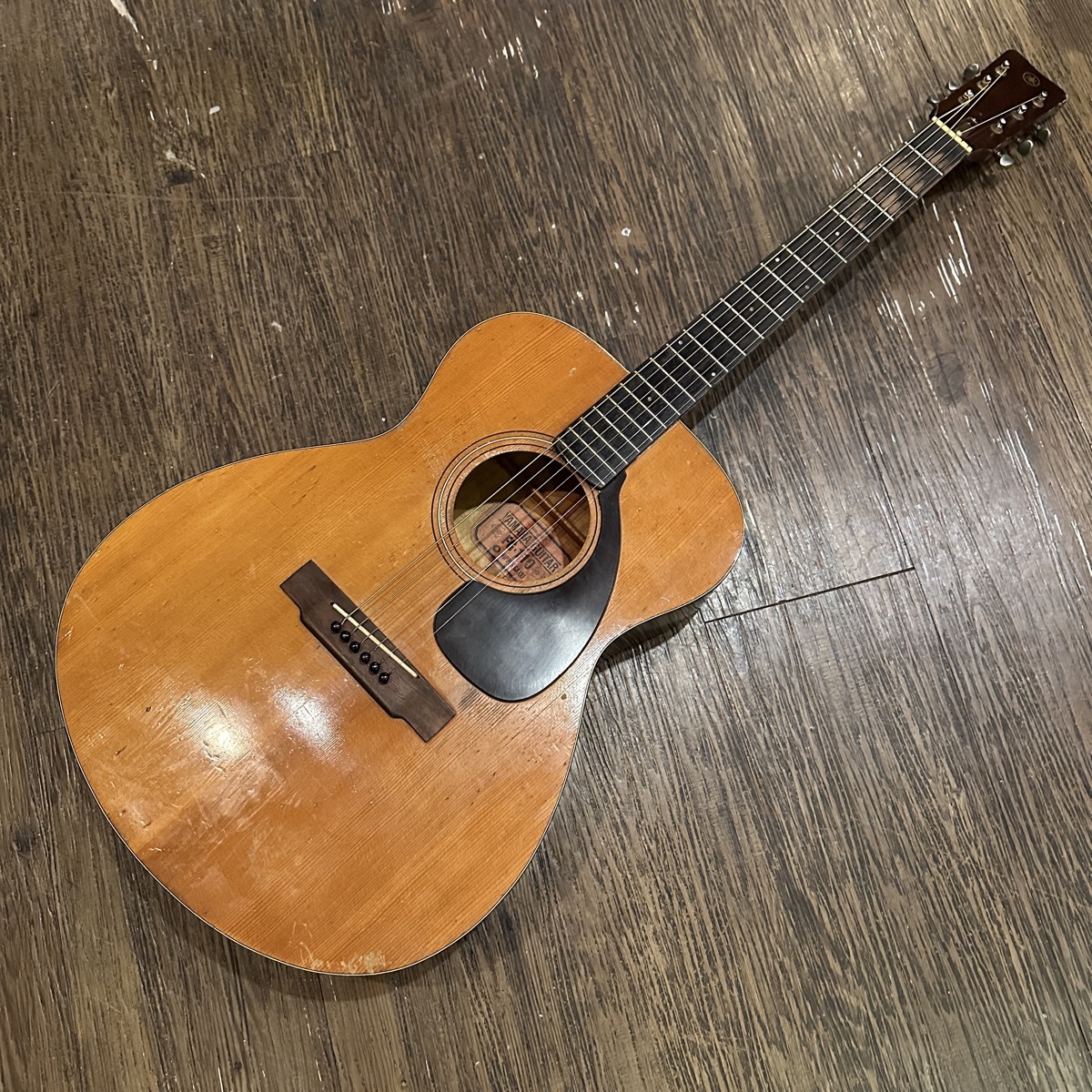 YAMAHA FG-110 Red Label Acoustic Guitar（中古/送料無料