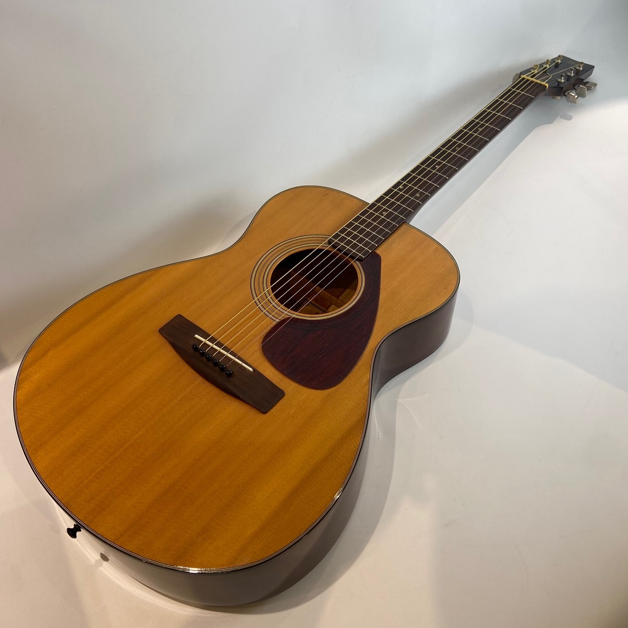 YAMAHA FG-130 グリーンラベル ハードケース付き 弦新品 YAMAHA FG-130 グリーンラベル 1974年 ハードケース付属（中古/送料