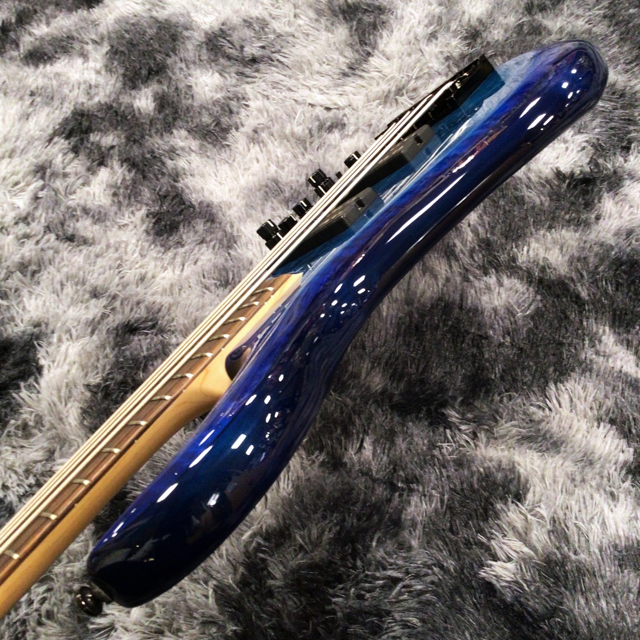 Sire Marcus Miller M7 6st TBL (Transparent Blue) 【マーカス