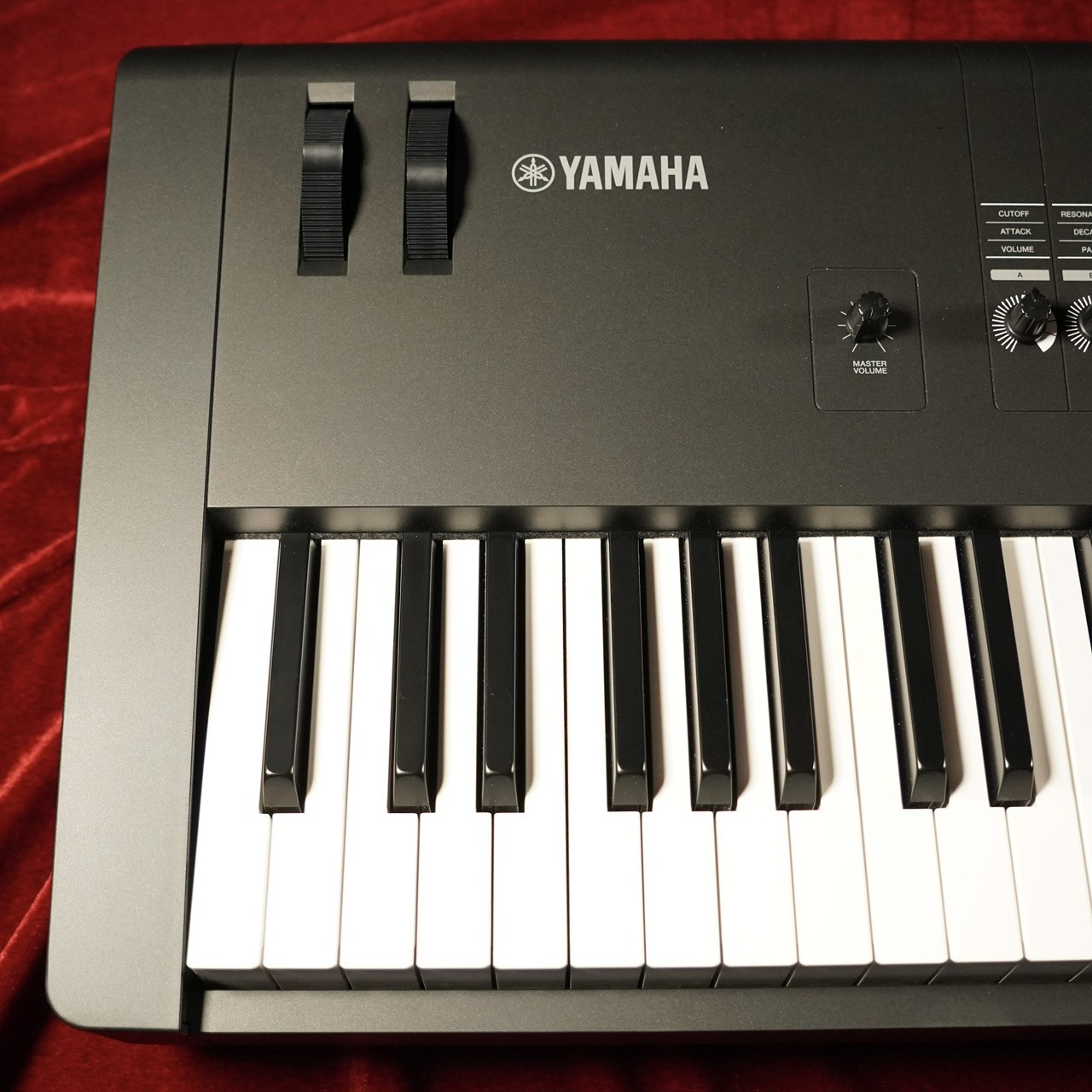 YAMAHA MX88 シンセサイザー 88鍵盤（中古/送料無料）【楽器検索