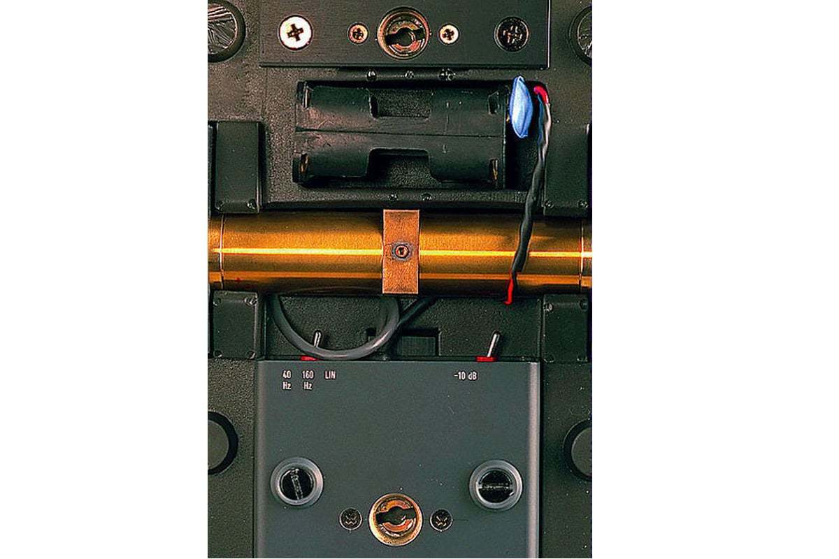 NEUMANN KU100 ダミーヘッド バイノーラル ステレオマイク ノイマン