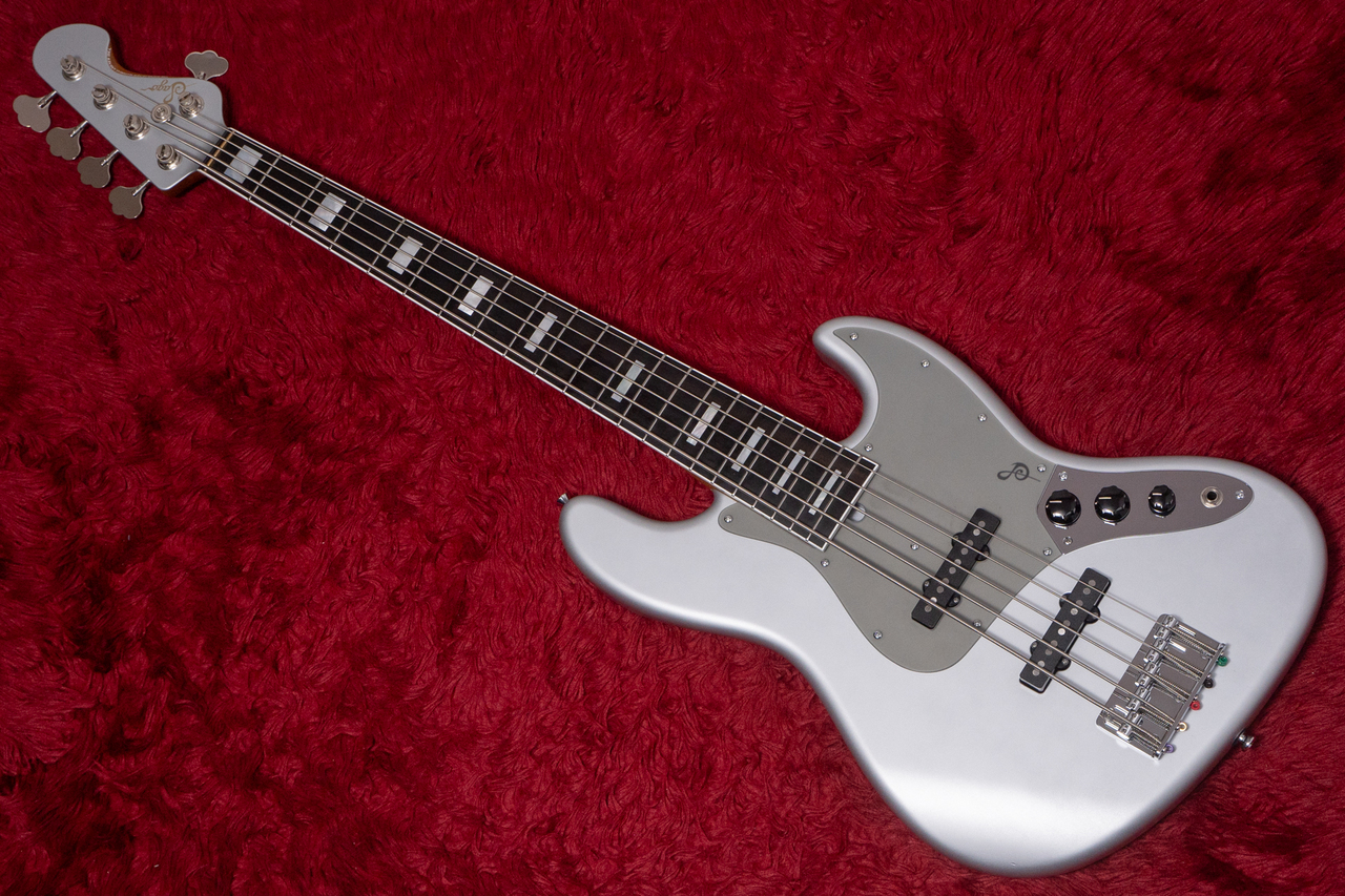 Sago Classic Style J5 silver 5弦ベース 美品! Sago Classic Style J5 silver 2024 4.375kg #CA2402130【GIB