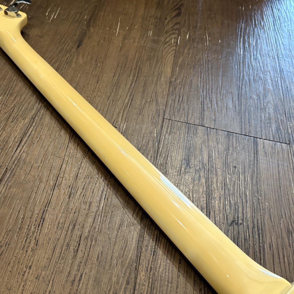 FERNANDES BXB-55 エクスプローラーシェイプ Electric Bass