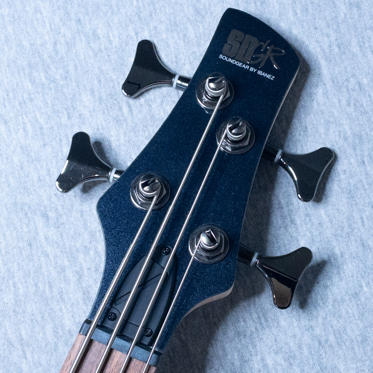 Ibanez SR300E-IPT　エレキベース 80-sr300eip-ebc4_1.jpg