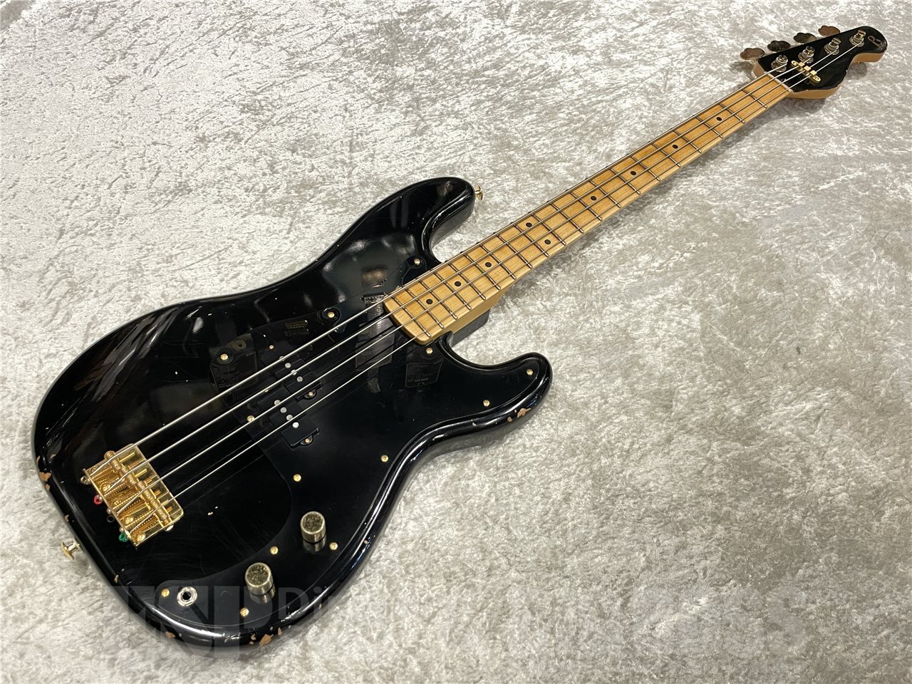 ベース Black Smoker / Beta P4 Trad Master Black Smoker TRAD MASTER Series BETA P4【Black / MH - Medium