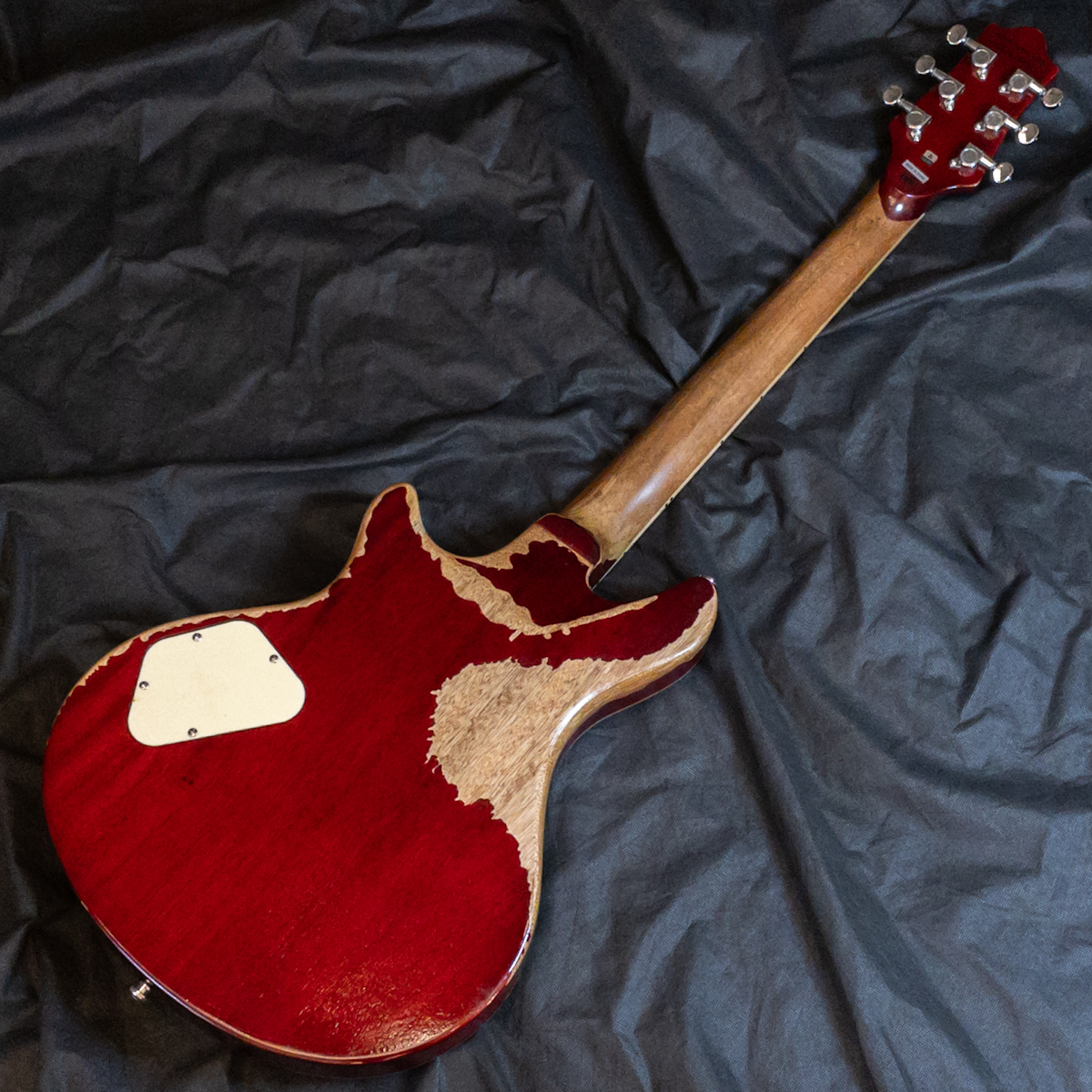 BanG Dream! POTBELLY FM Rāna ESP X BanG Dream! POTBELLY FM Rana electric guitar 電結他