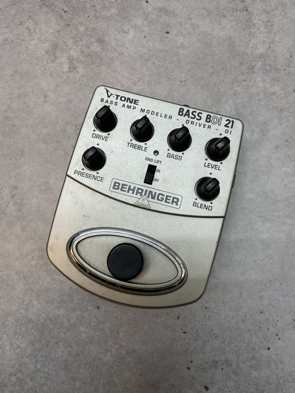 ■BEHRINGER　BDI 21ベースエフェクター BEHRINGER BASS BDI 21 ベースエフェクター - メルカリ