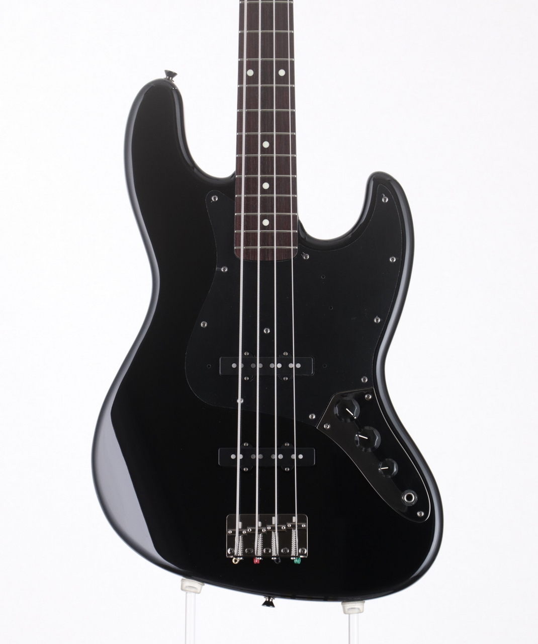 Fender Made in Japan FSR Traditional 60s Jazz Bass All Black