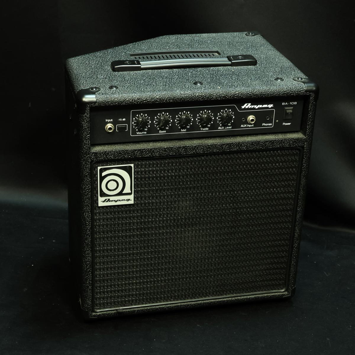 Ampeg BA-108 V2 ベースアンプ 【福岡店】（中古）【楽器検索デジマート】