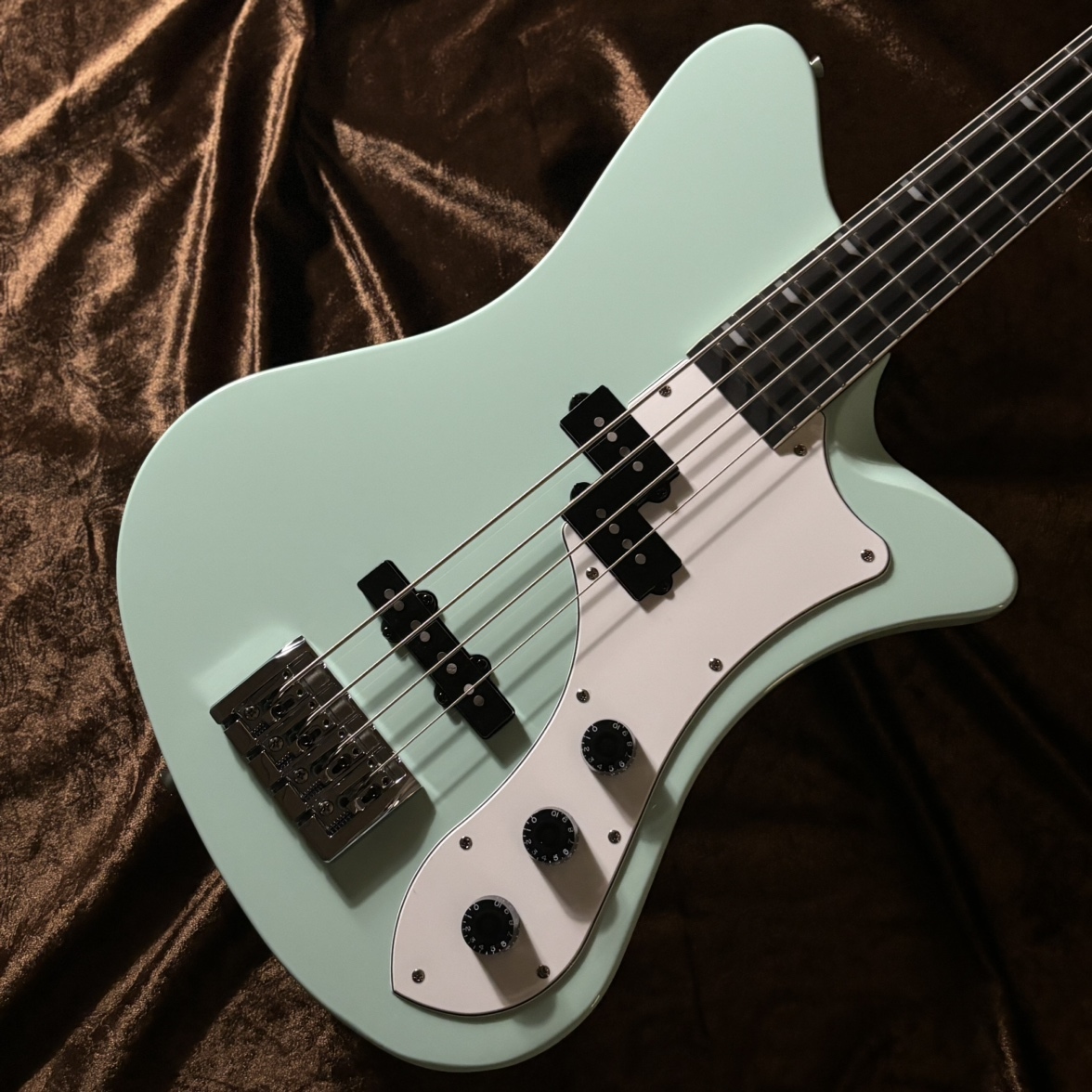 RYOGA 《現物画像 / 迅速発送！》 SKATER-BASS Surf Green エレキ