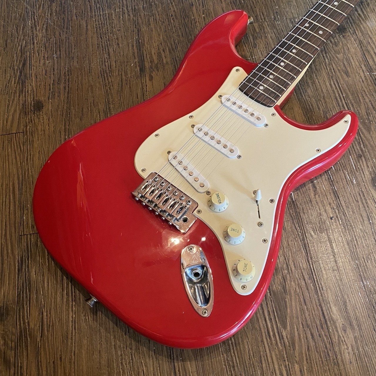 『極美品』Squier  by Fender  bullet start 極美品』Squier by Fender bullet start