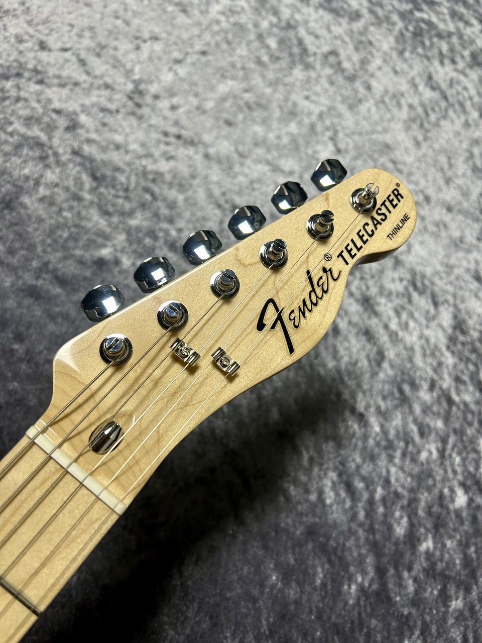 Fender Made In Japan Traditional 70s Telecaster Thinline -Natural