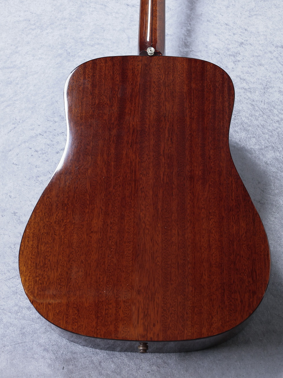 GUILD アコースティックギター 単板D-40 ビンテージ　最終値下げ Guild D-40 1964年製 税込販売価格 ￥238,000- ビンテージ 1964