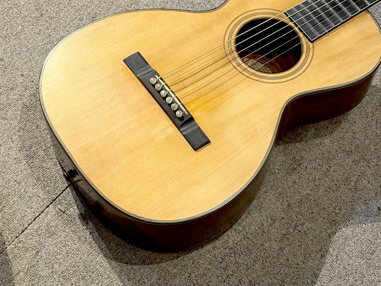 1124-135 アコースティックギター Washburn Style 1124（ビンテージ）【楽器検索デジマート】