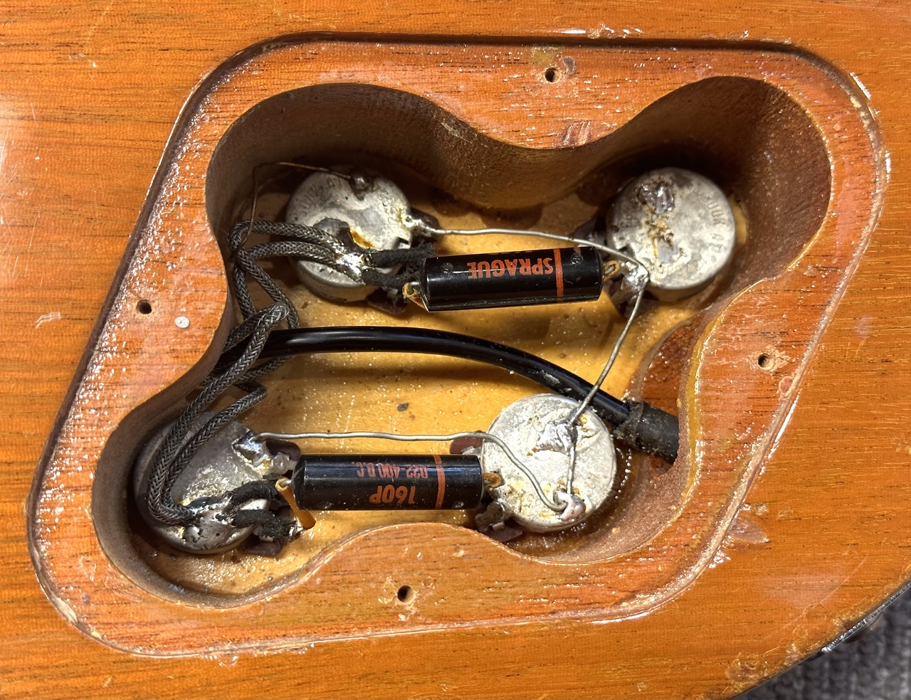 Gibson 1968 Les Paul Standard Gold Top【4.32kg】（ビンテージ