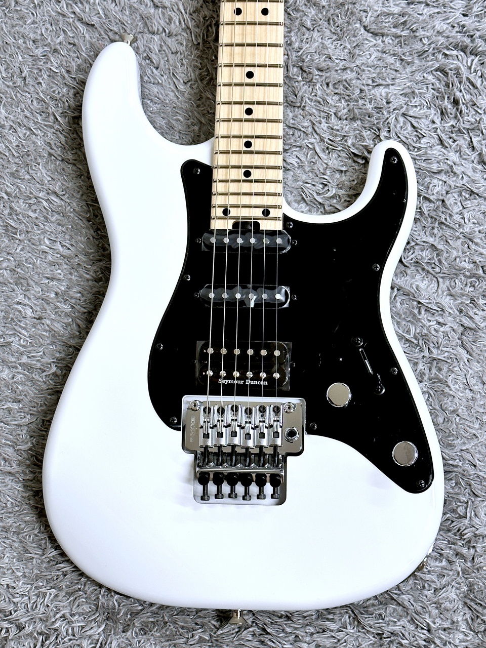 Charvel MJ So-Cal Style 1 HSS FR M Snow White【日本製】