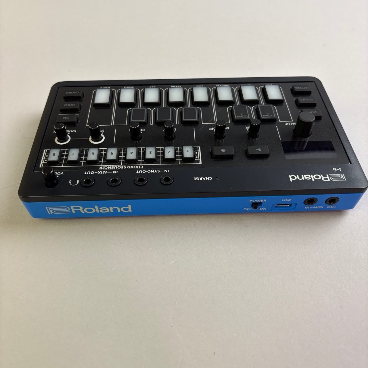 Roland J-6(中古/送料無料)【楽器検索デジマート】 Roland J-6(中古/送料無料)【楽器検索デジマート】