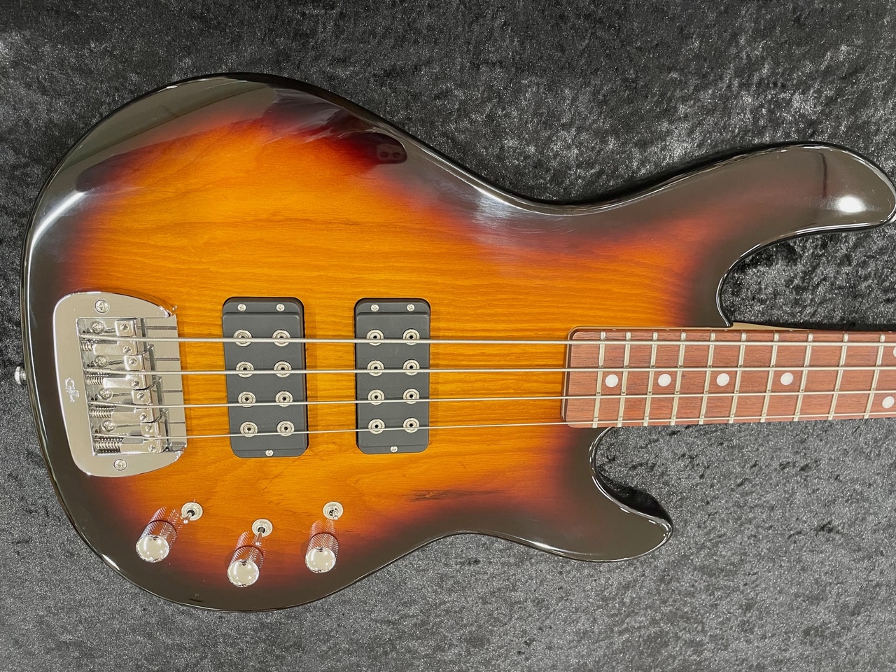 G&L Tribute Series L-2000 Rosewood / Tobacco Sunburst（新品/送料