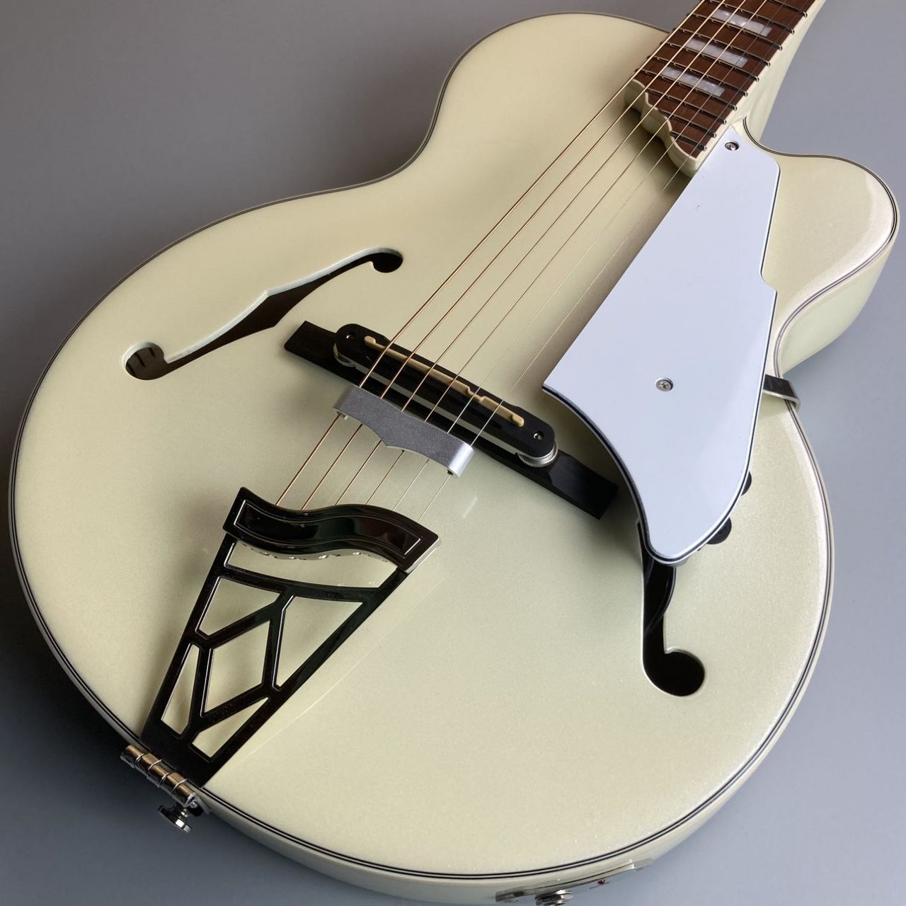 VOX VGA-5TPS PW パールホワイト Giulietta【現物画像】【長期展示品の