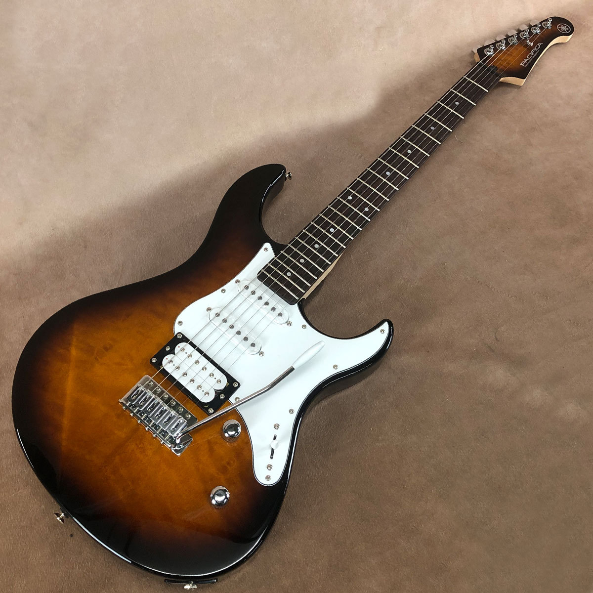 YAMAHA PAC212VQM TBS, Tabacco Brown Sunburst【WEBSHOP在庫】（中古