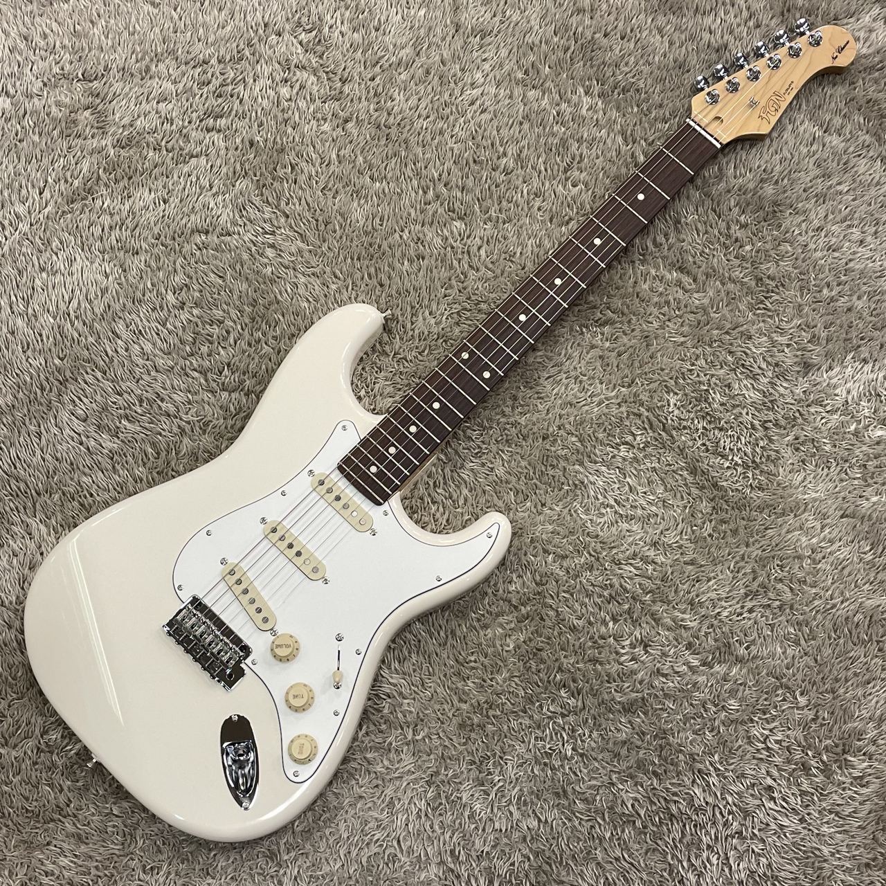 FUJIGEN(FGN) NNST10RBD Vintage White / Rosewood 【山野楽器