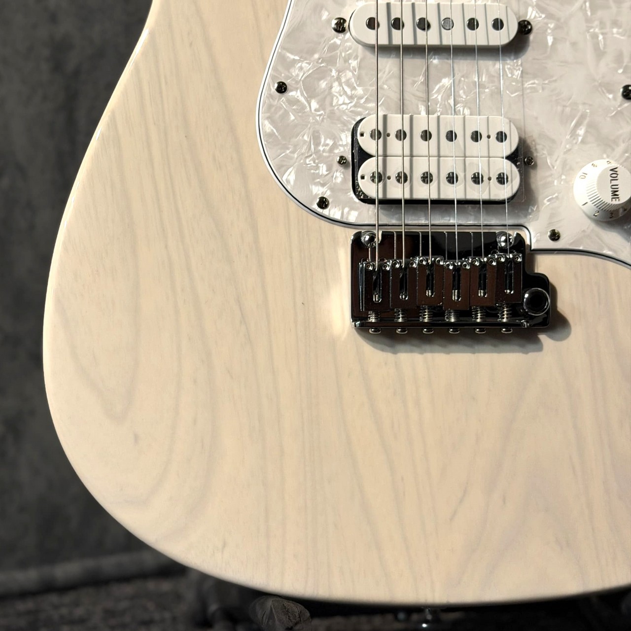 FUJIGEN(FGN) EOS3-ASH-M ~ White Blonde ~ #E260026【3.61kg】【弾き