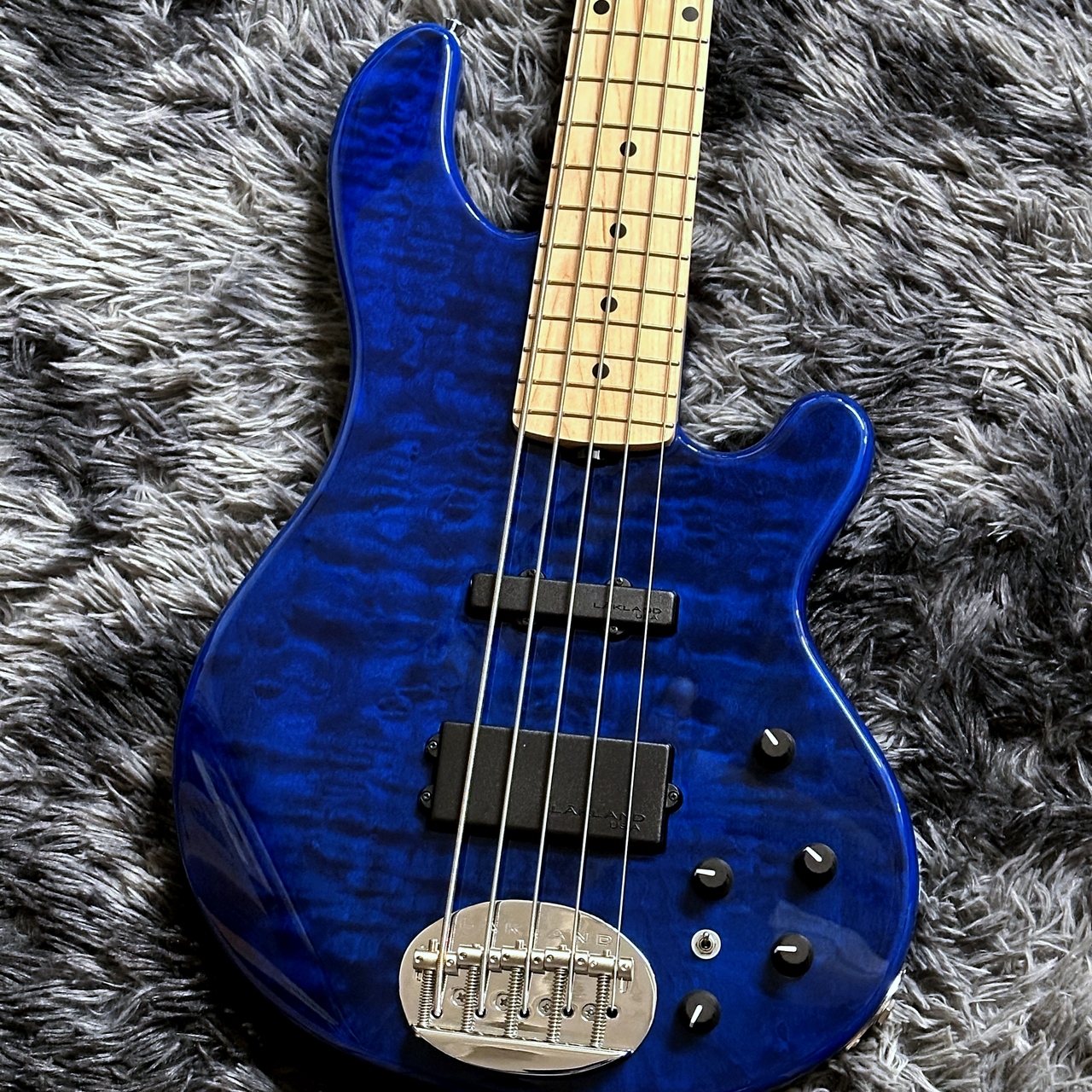 Lakland SL55-94 Deluxe Maple Fingerboard Blue Translucent