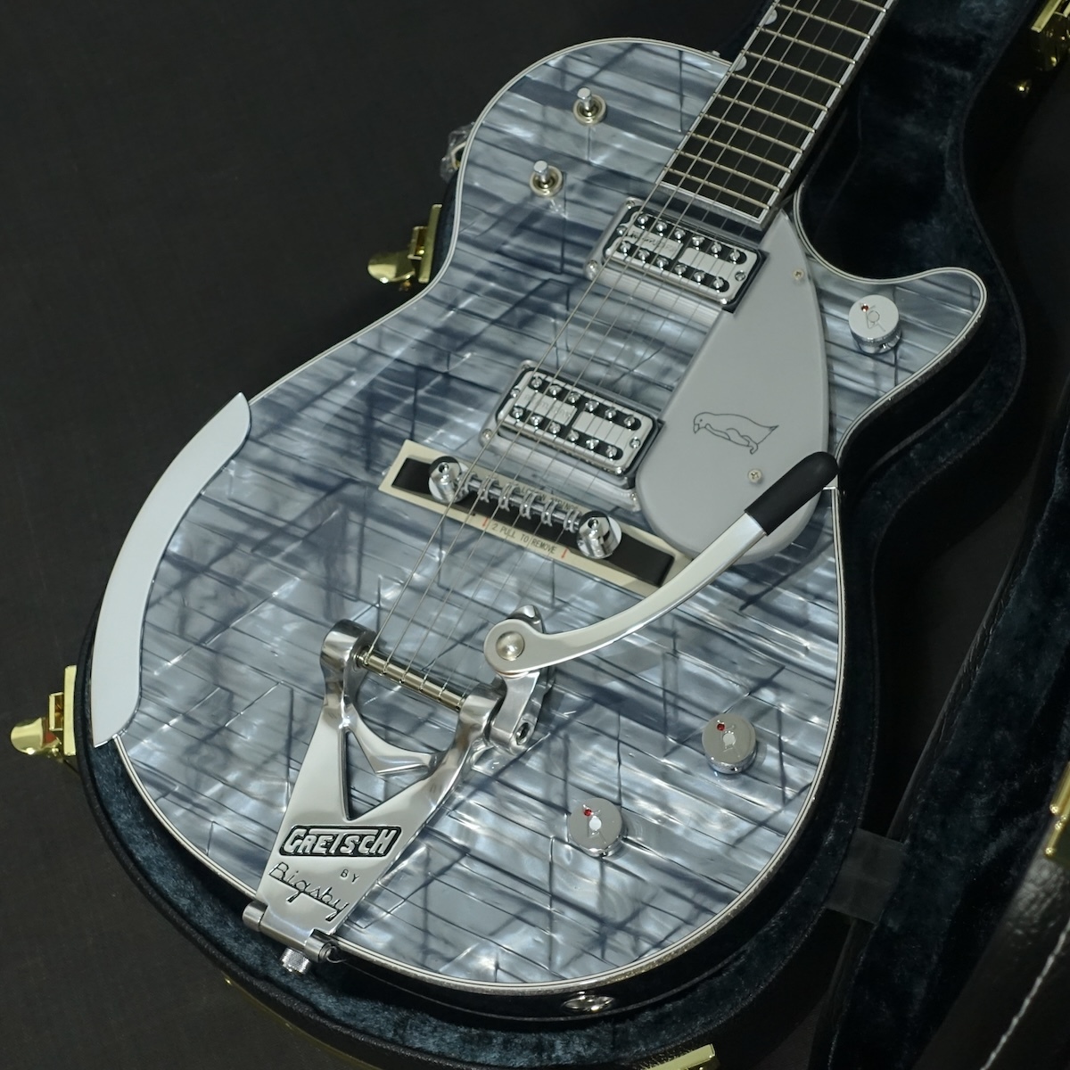 Gretsch G6134T-58 Limited Edition Penguin with String-Thru Bigsby