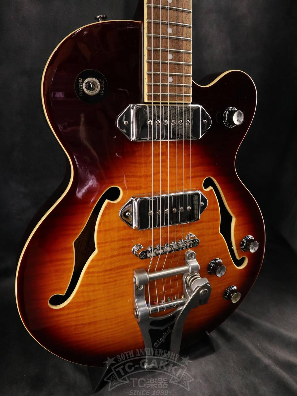 【懸賞当選品・激レア】Epiphone✕WILDTURKEY［中古］＋オマケ Epiphone Wildkat（中古）【楽器検索デジマート】