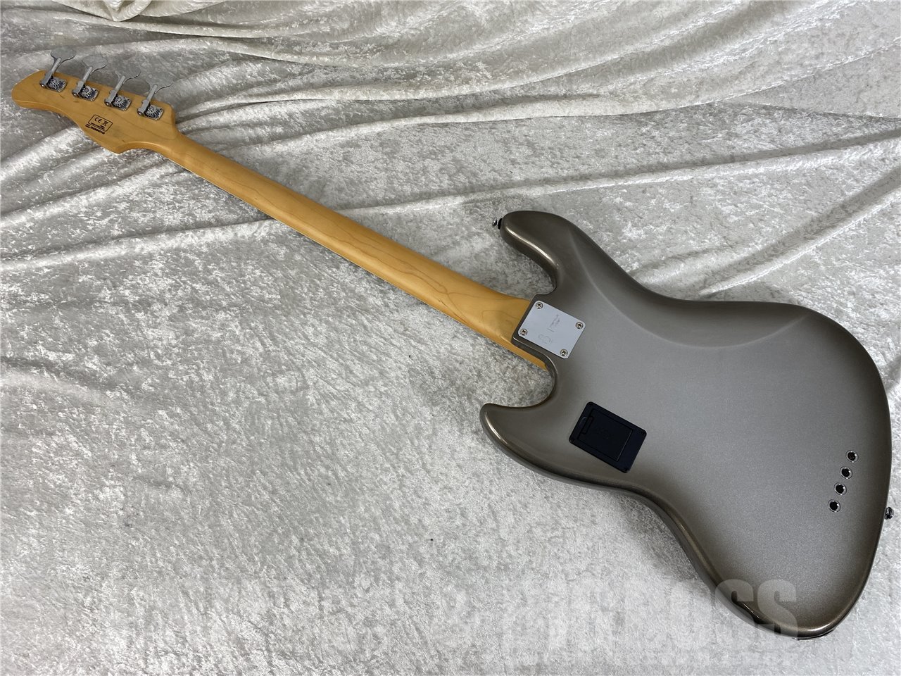 Sire Marcus Miller V7 New Gen 4-String (Mercury) （新品/送料無料