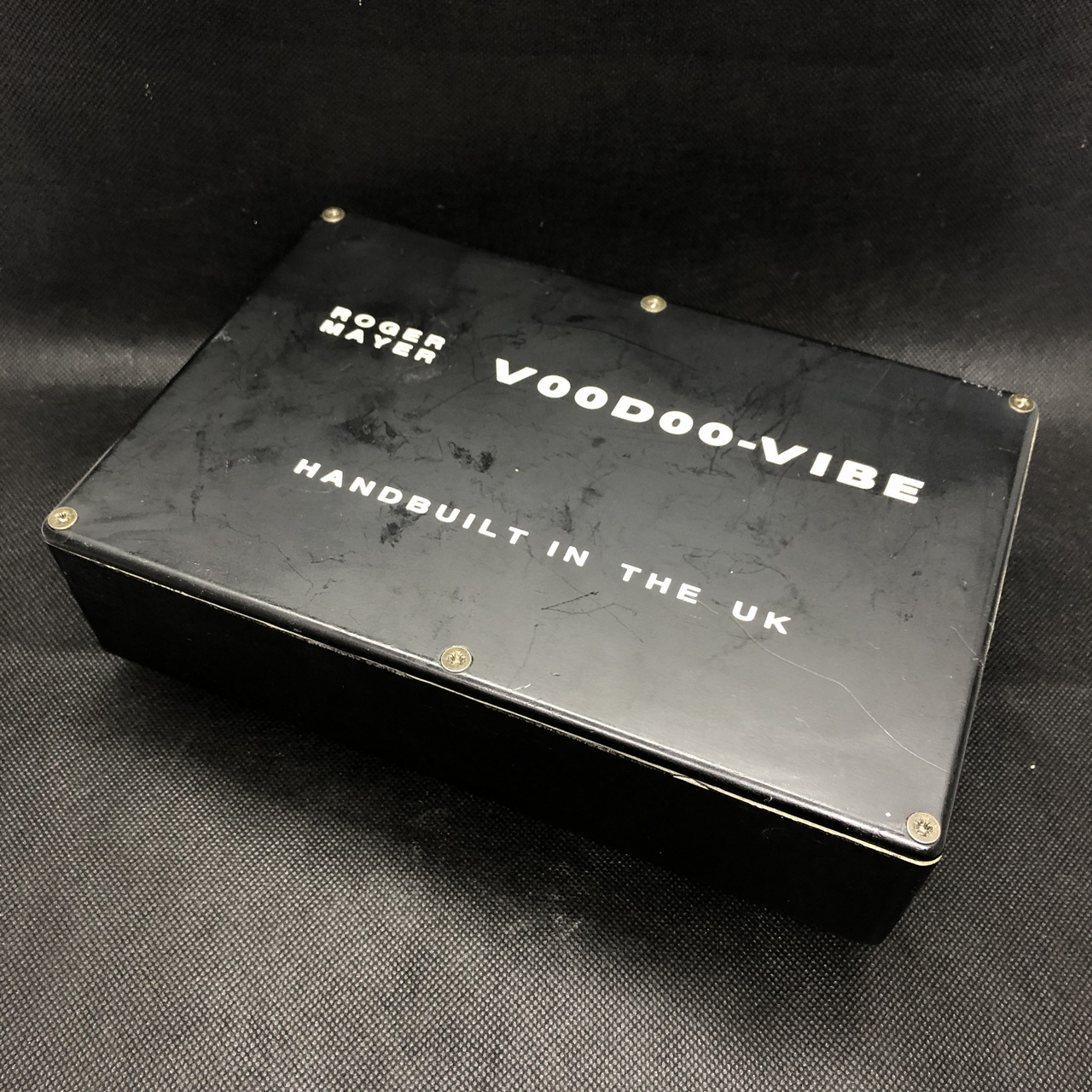 値下げ【名機】Roger Mayer Voodoo Vibe 初期ラージケース Roger Mayer VooDoo-Vibe 1995年製（中古/送料無料）【楽器検索
