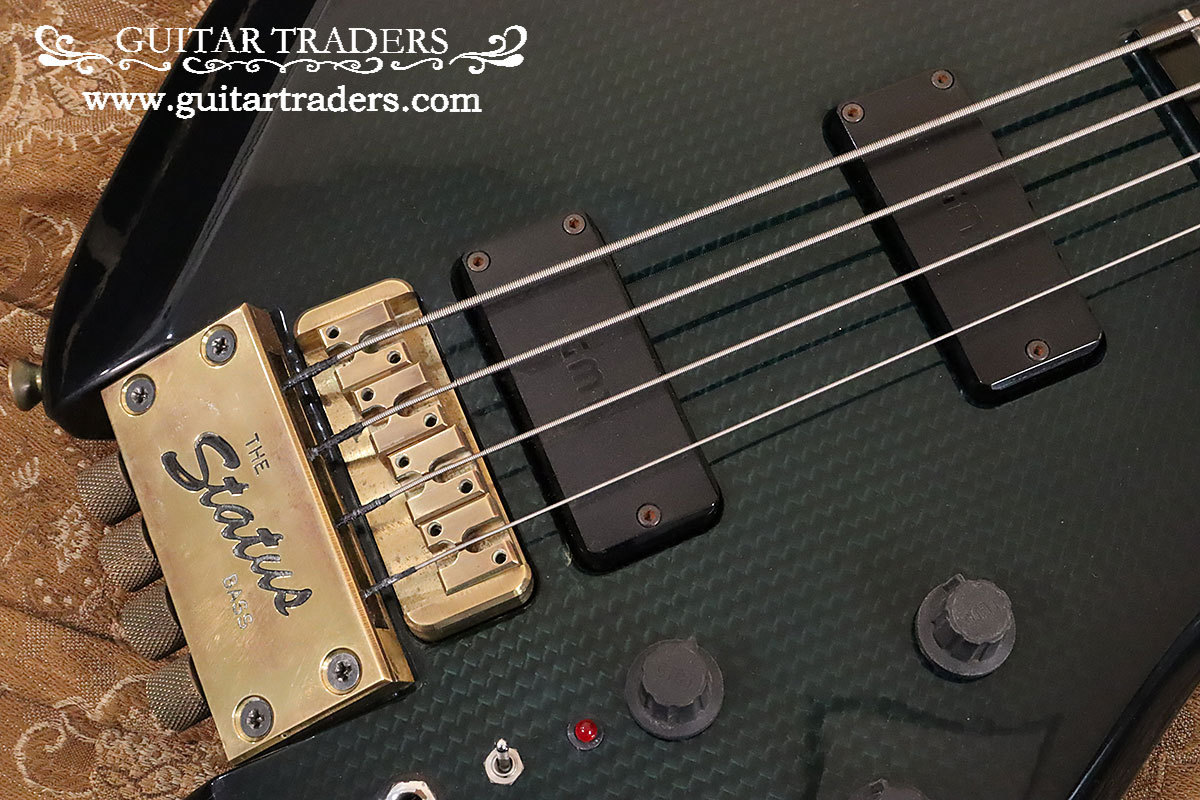 Status風ベース　EMG搭載 Status Graphite 1980's Series 2000（中古）【楽器検索デジマート】