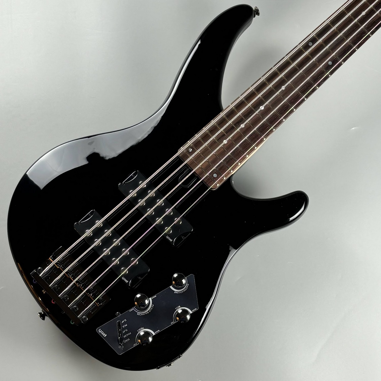 Yamaha エレクトリックベース 五弦 5弦 黒 ギターケース付き Yamaha エレクトリックベース 五弦 5弦 黒 ギターケース付き