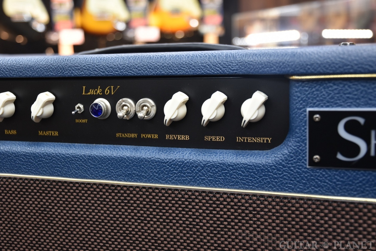 【レア】Phil Lynott Nineteen 12インチシングル Ni03MDgyLmpwZWc.jpeg