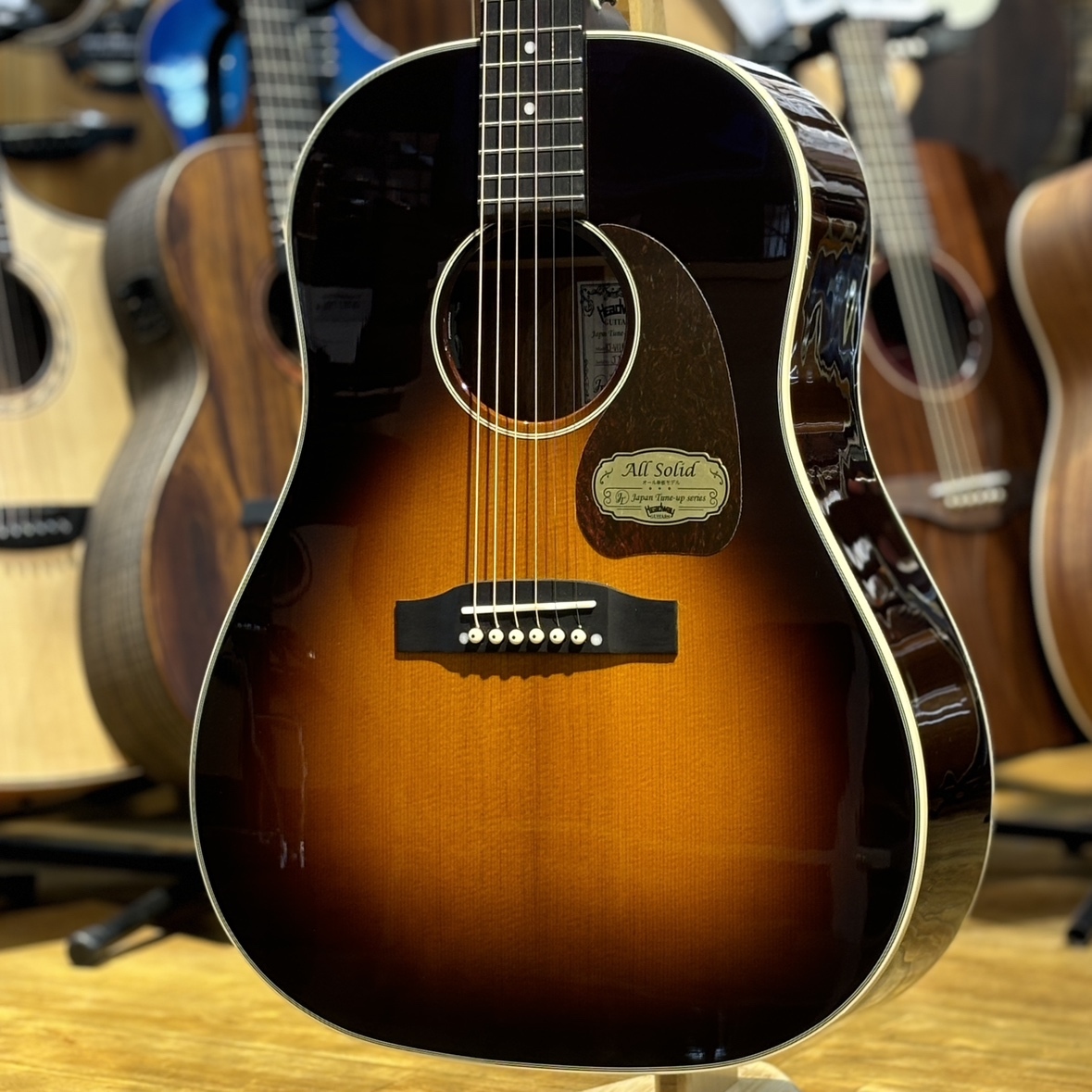 【お買得】 HJ-V115ASE/AGED Headway SB Tune Japan アコースティックギター マジック：ザ・ギャザリング