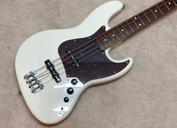 Fender Traditional II 60s Jazz Bass 2020