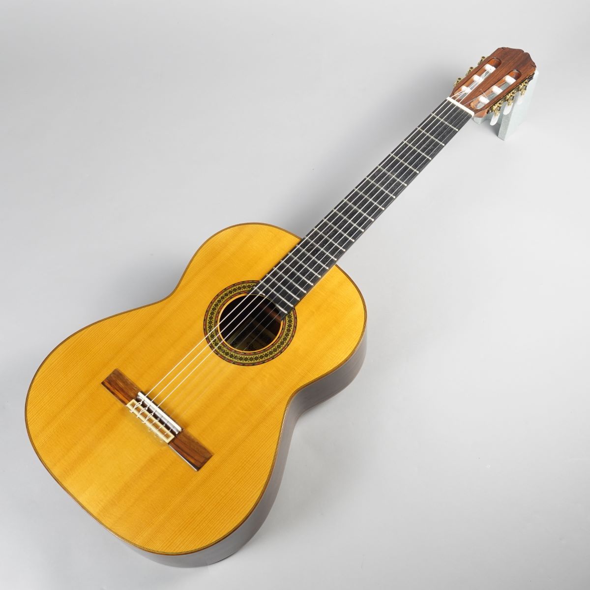 【送料込】RAIMUNDO レイモンド 148C スペイン クラッシックギター