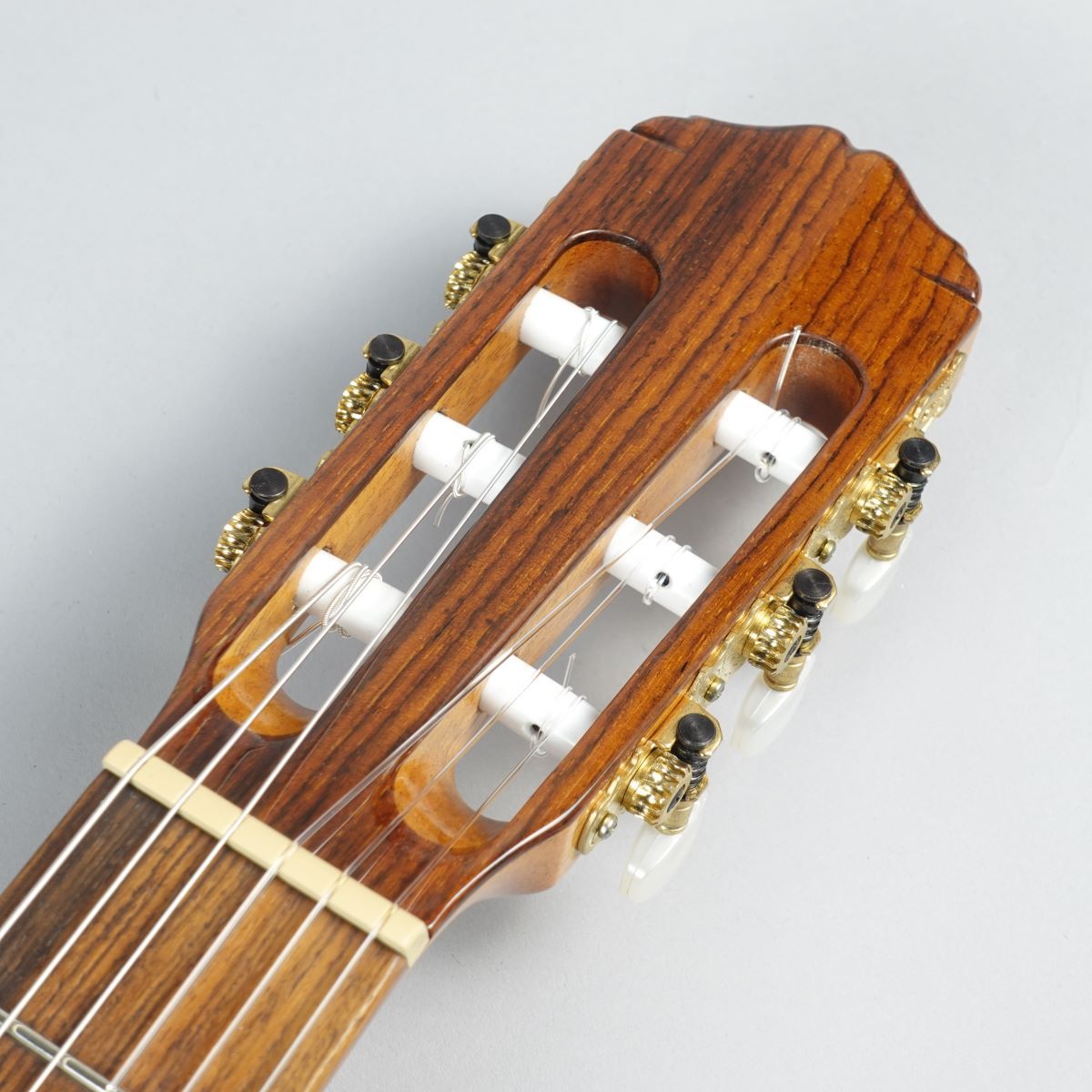 スペイン製 クラシックギター ハードケース付き www.krzysztofbialy.com