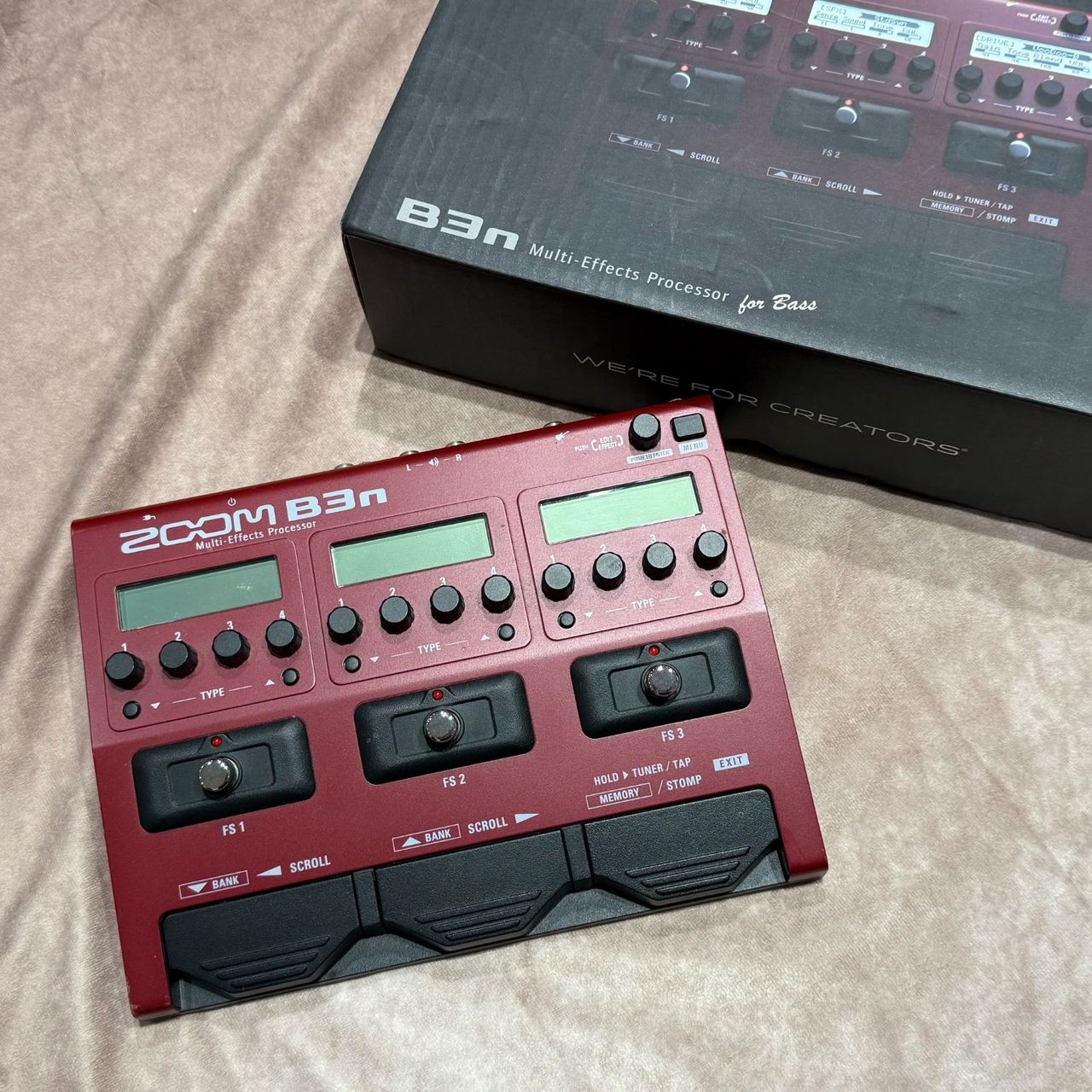 ZOOM B3n 箱付属（中古/送料無料）【楽器検索デジマート】