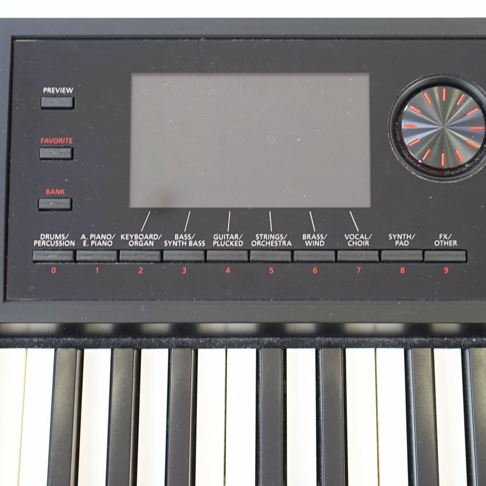 Roland 【中古】 ROLAND FA-08 Music Workstation