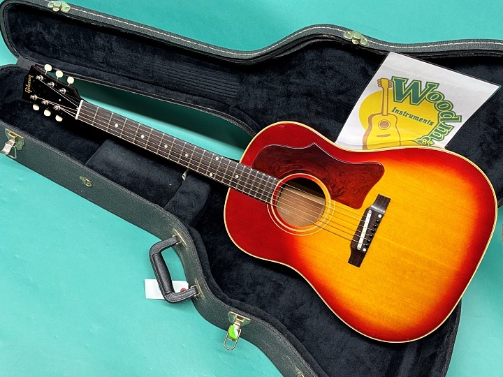 Gibson ギブソン 60年代J-45オリジナルのビンテージハードケース