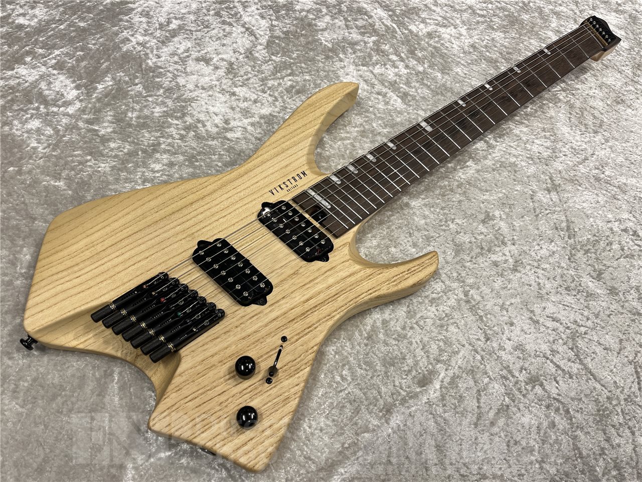 G*.様 VIKSTROM GUITARS VSMH-270 VIKSTROM GUITAR マルチスケール7弦ヘッドレスギターVSMH-270 TPK新品