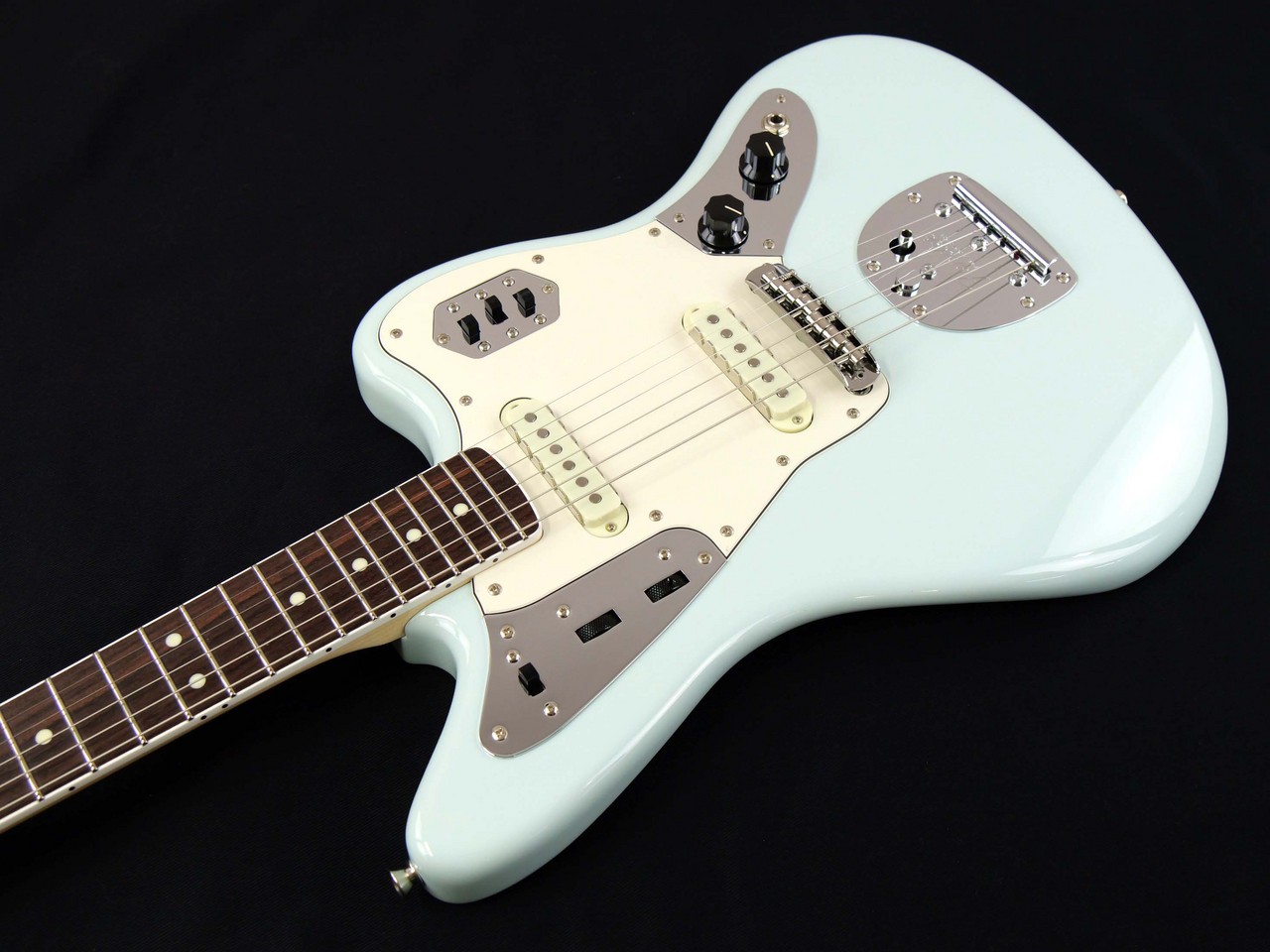 Fender FSR Made in Japan Traditional 60s Jaguar KI-22 (Sonic Blue