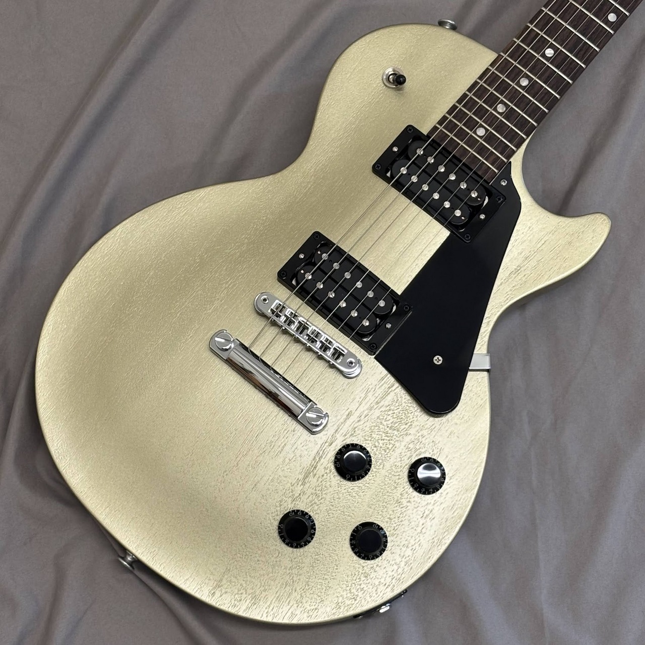 Gibson ギブソン Les Paul Modern Lite / Gold Mist Satin